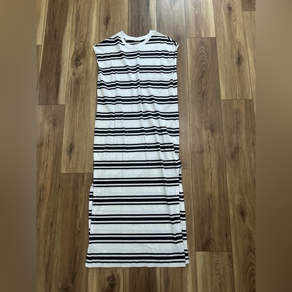 Abercrombie & Fitch womens shell t shirt midi Dress size medium - Picture 2 of 6